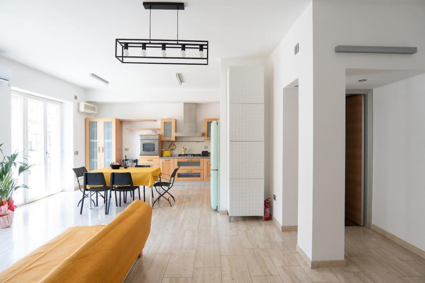 Gabbo House Apartment Рим Екстериор снимка